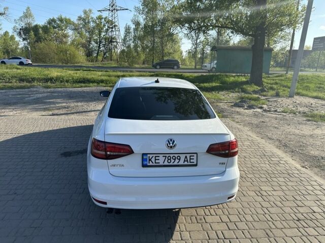 Білий Фольксваген Джетта, об'ємом двигуна 1.8 л та пробігом 173 тис. км за 10500 $, фото 2 на Automoto.ua