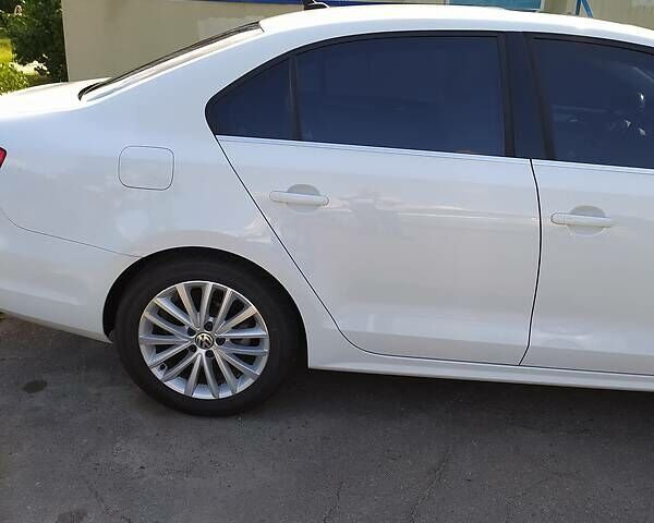 Білий Фольксваген Джетта, об'ємом двигуна 1.8 л та пробігом 177 тис. км за 10500 $, фото 3 на Automoto.ua