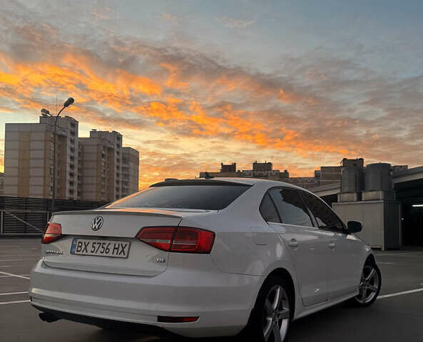 Белый Фольксваген Джетта, объемом двигателя 1.97 л и пробегом 181 тыс. км за 13800 $, фото 3 на Automoto.ua