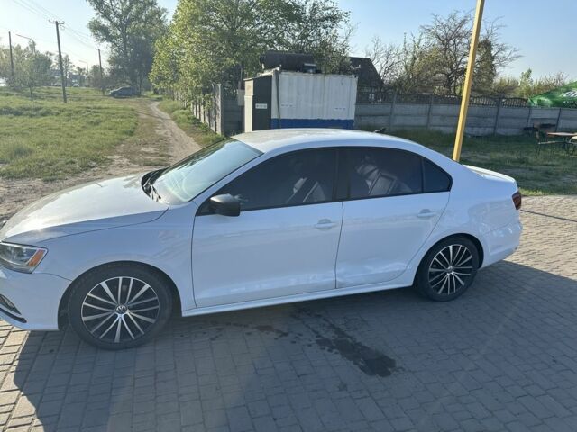 Білий Фольксваген Джетта, об'ємом двигуна 1.8 л та пробігом 173 тис. км за 10500 $, фото 1 на Automoto.ua