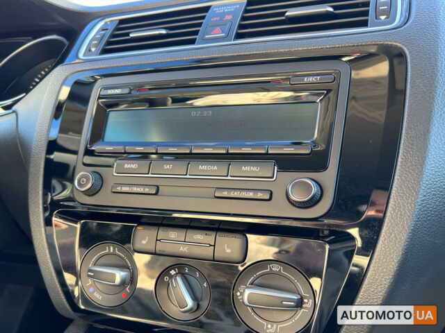 Белый Фольксваген Джетта, объемом двигателя 2 л и пробегом 178 тыс. км за 11100 $, фото 17 на Automoto.ua