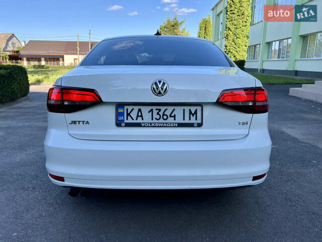 Белый Фольксваген Джетта, объемом двигателя 1.4 л и пробегом 195 тыс. км за 9000 $, фото 18 на Automoto.ua