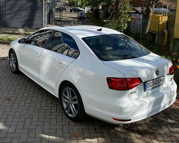 Белый Фольксваген Джетта, объемом двигателя 2 л и пробегом 177 тыс. км за 12800 $, фото 3 на Automoto.ua