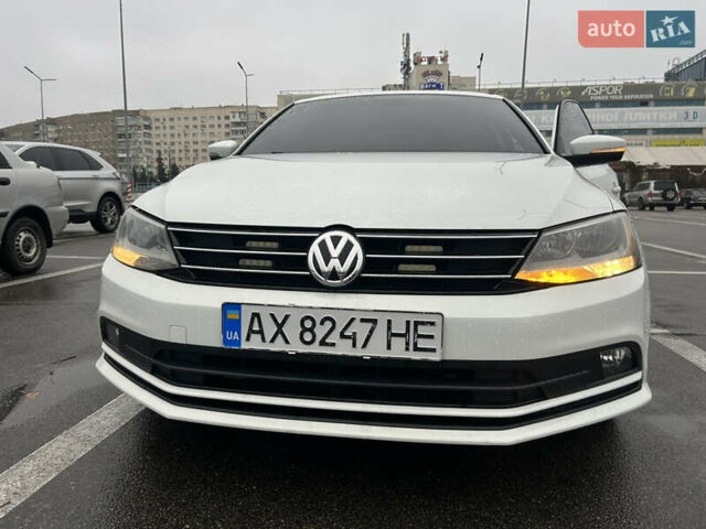 Белый Фольксваген Джетта, объемом двигателя 1.8 л и пробегом 120 тыс. км за 11500 $, фото 9 на Automoto.ua