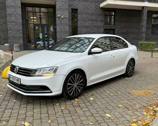 Фольксваген Джетта 2015 в Броварах на Automoto.ua Белый Фольксваген Джетта, объемом двигателя 1.8 л и пробегом 157 тыс. км за 14800 $, фото 14 на Automoto.ua