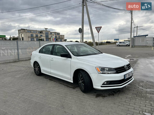 Фольксваген Джетта 2015 у Львові на Automoto.ua Білий Фольксваген Джетта, об'ємом двигуна 1.8 л та пробігом 98 тис. км за 11200 $, фото 5 на Automoto.ua