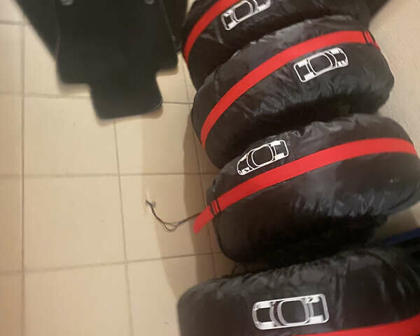 Белый Фольксваген Джетта, объемом двигателя 1.8 л и пробегом 115 тыс. км за 10800 $, фото 9 на Automoto.ua