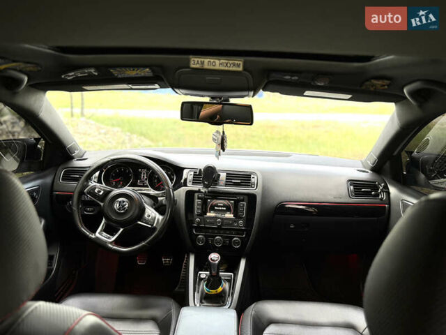 Белый Фольксваген Джетта, объемом двигателя 2 л и пробегом 152 тыс. км за 13900 $, фото 10 на Automoto.ua