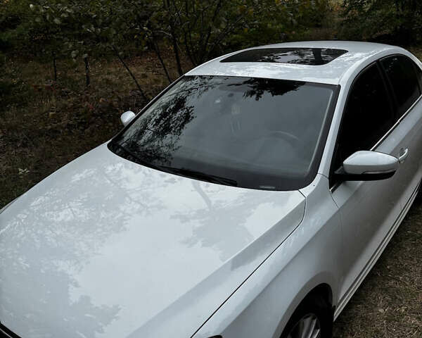 Белый Фольксваген Джетта, объемом двигателя 1.8 л и пробегом 115 тыс. км за 10800 $, фото 1 на Automoto.ua