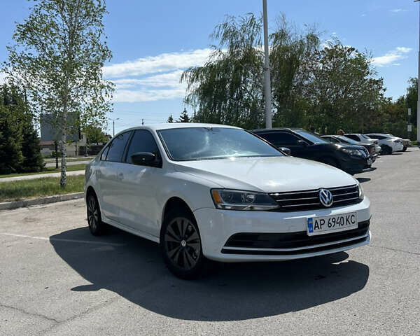 Белый Фольксваген Джетта, объемом двигателя 1.4 л и пробегом 255 тыс. км за 8000 $, фото 1 на Automoto.ua
