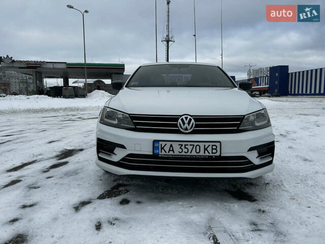 Белый Фольксваген Джетта, объемом двигателя 1.8 л и пробегом 180 тыс. км за 10999 $, фото 11 на Automoto.ua
