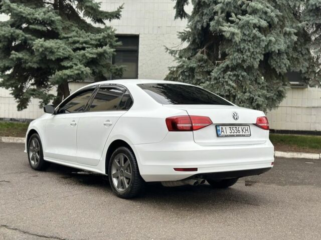 Белый Фольксваген Джетта, объемом двигателя 2 л и пробегом 189 тыс. км за 8850 $, фото 4 на Automoto.ua