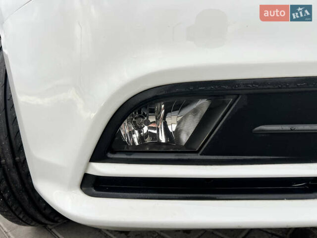 Фольксваген Джетта 2015 у Львові на Automoto.ua Білий Фольксваген Джетта, об'ємом двигуна 1.8 л та пробігом 98 тис. км за 11200 $, фото 7 на Automoto.ua