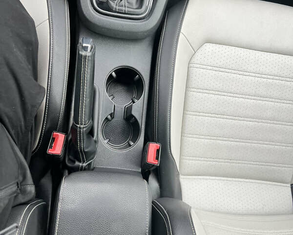 Фольксваген Джетта 2015 у Львові на Automoto.ua Білий Фольксваген Джетта, об'ємом двигуна 1.8 л та пробігом 98 тис. км за 11200 $, фото 15 на Automoto.ua