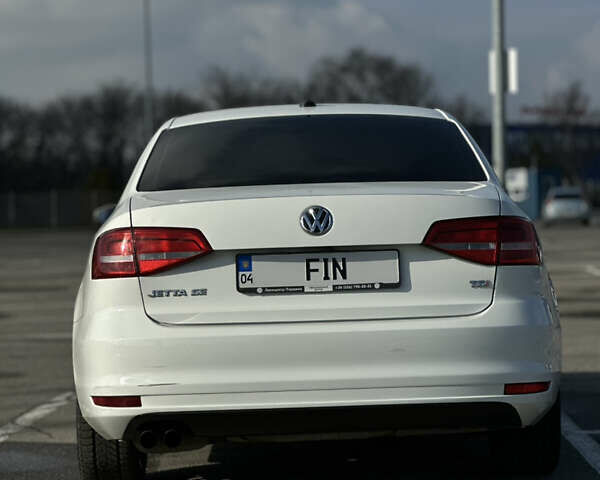 Белый Фольксваген Джетта, объемом двигателя 1.8 л и пробегом 166 тыс. км за 10500 $, фото 1 на Automoto.ua