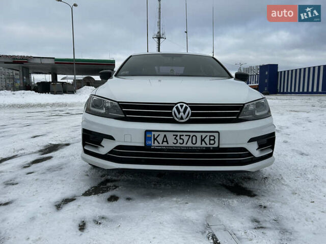 Белый Фольксваген Джетта, объемом двигателя 1.8 л и пробегом 180 тыс. км за 10999 $, фото 12 на Automoto.ua