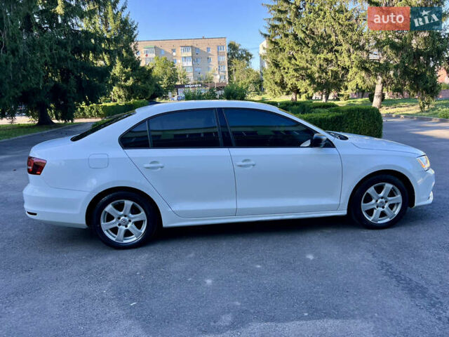 Белый Фольксваген Джетта, объемом двигателя 1.4 л и пробегом 195 тыс. км за 9000 $, фото 64 на Automoto.ua