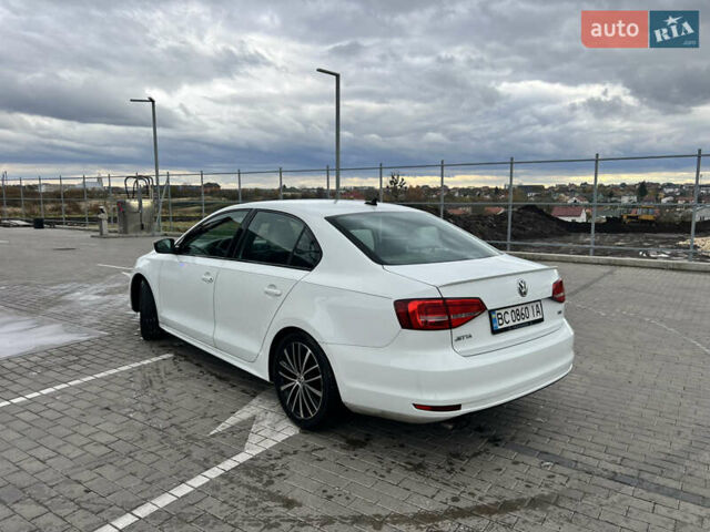 Фольксваген Джетта 2015 у Львові на Automoto.ua Білий Фольксваген Джетта, об'ємом двигуна 1.8 л та пробігом 98 тис. км за 11200 $, фото 2 на Automoto.ua