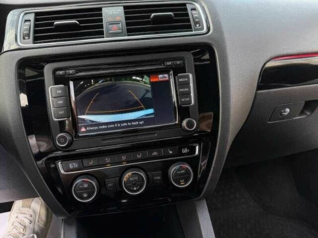 Белый Фольксваген Джетта, объемом двигателя 2 л и пробегом 110 тыс. км за 8200 $, фото 11 на Automoto.ua