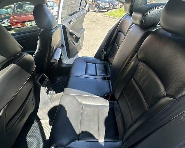 Белый Фольксваген Джетта, объемом двигателя 1.4 л и пробегом 159 тыс. км за 10500 $, фото 11 на Automoto.ua