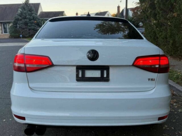 Белый Фольксваген Джетта, объемом двигателя 1.8 л и пробегом 73 тыс. км за 3500 $, фото 6 на Automoto.ua