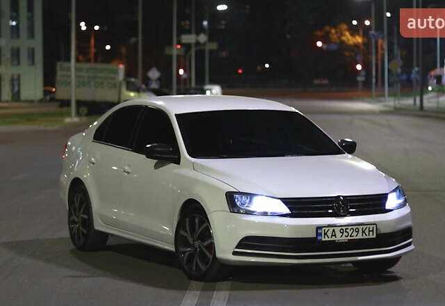 Белый Фольксваген Джетта, объемом двигателя 2 л и пробегом 180 тыс. км за 9500 $, фото 12 на Automoto.ua