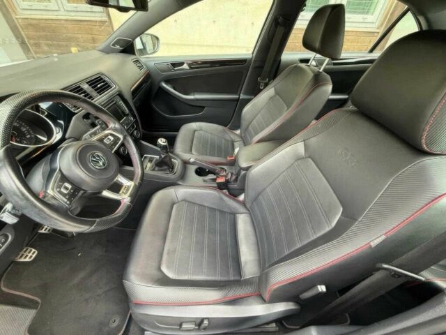 Белый Фольксваген Джетта, объемом двигателя 2 л и пробегом 73 тыс. км за 9000 $, фото 7 на Automoto.ua