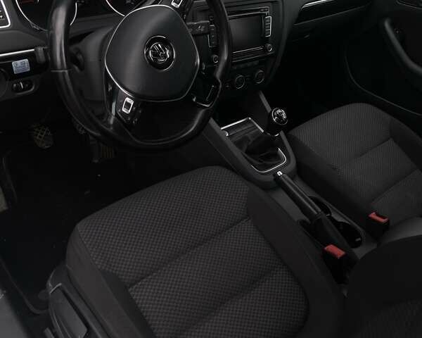 Білий Фольксваген Джетта, об'ємом двигуна 1.97 л та пробігом 260 тис. км за 10500 $, фото 8 на Automoto.ua