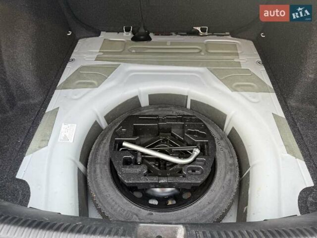 Белый Фольксваген Джетта, объемом двигателя 2 л и пробегом 163 тыс. км за 13500 $, фото 14 на Automoto.ua