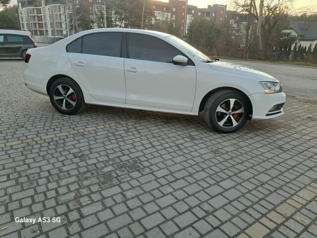 Белый Фольксваген Джетта, объемом двигателя 2 л и пробегом 167 тыс. км за 11900 $, фото 4 на Automoto.ua