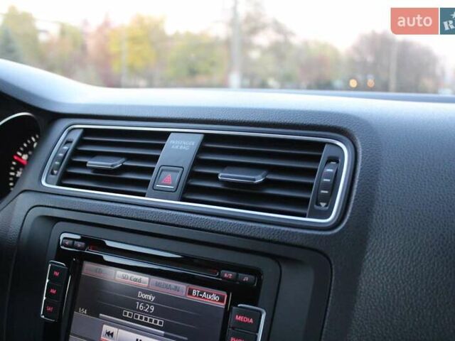 Білий Фольксваген Джетта, об'ємом двигуна 1.8 л та пробігом 158 тис. км за 11600 $, фото 23 на Automoto.ua
