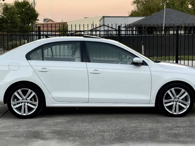 Белый Фольксваген Джетта, объемом двигателя 2 л и пробегом 76 тыс. км за 8300 $, фото 7 на Automoto.ua