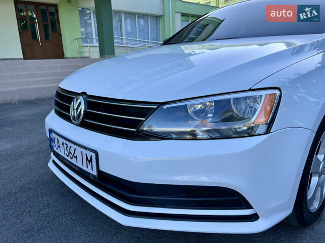Белый Фольксваген Джетта, объемом двигателя 1.4 л и пробегом 195 тыс. км за 9000 $, фото 8 на Automoto.ua
