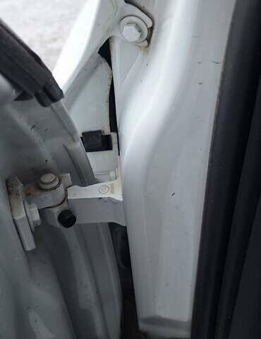 Белый Фольксваген Джетта, объемом двигателя 2 л и пробегом 158 тыс. км за 9300 $, фото 20 на Automoto.ua