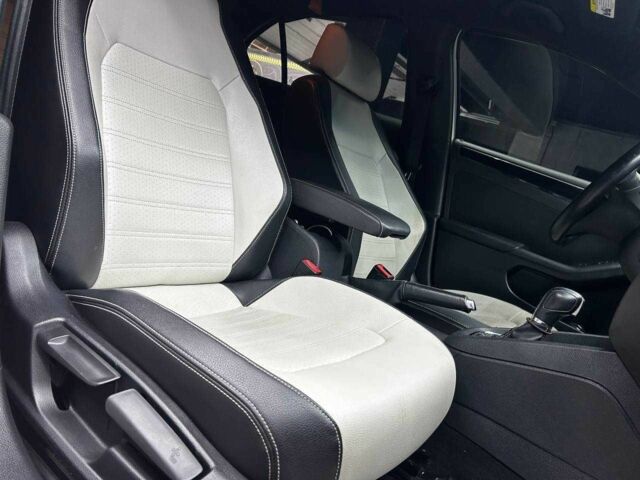 Белый Фольксваген Джетта, объемом двигателя 1.8 л и пробегом 177 тыс. км за 9750 $, фото 16 на Automoto.ua