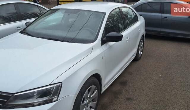Белый Фольксваген Джетта, объемом двигателя 2 л и пробегом 158 тыс. км за 9300 $, фото 21 на Automoto.ua