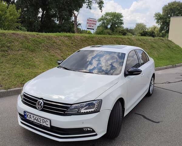 Белый Фольксваген Джетта, объемом двигателя 1.97 л и пробегом 240 тыс. км за 11500 $, фото 12 на Automoto.ua