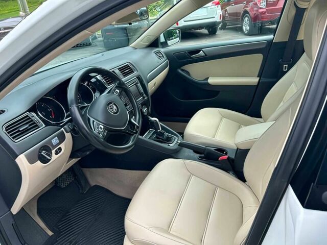 Белый Фольксваген Джетта, объемом двигателя 2 л и пробегом 78 тыс. км за 5500 $, фото 8 на Automoto.ua