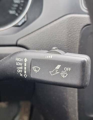 Белый Фольксваген Джетта, объемом двигателя 2 л и пробегом 158 тыс. км за 9300 $, фото 28 на Automoto.ua