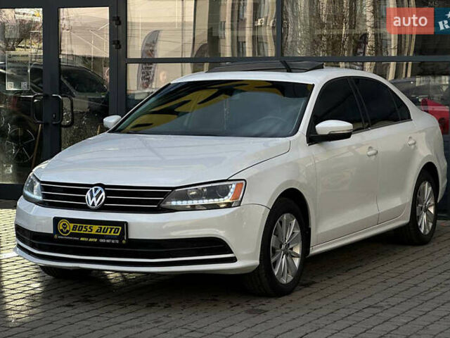Фольксваген Джетта 2015 в Ивано-Франковске на Automoto.ua Белый Фольксваген Джетта, объемом двигателя 1.78 л и пробегом 201 тыс. км за 10700 $, фото 2 на Automoto.ua