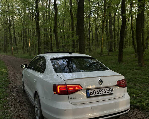 Білий Фольксваген Джетта, об'ємом двигуна 2 л та пробігом 134 тис. км за 12500 $, фото 11 на Automoto.ua