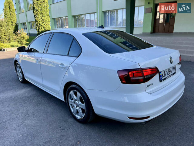 Белый Фольксваген Джетта, объемом двигателя 1.4 л и пробегом 195 тыс. км за 9000 $, фото 15 на Automoto.ua