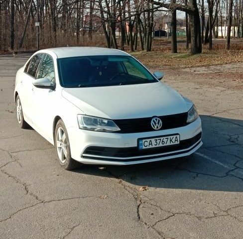 Белый Фольксваген Джетта, объемом двигателя 1.6 л и пробегом 261 тыс. км за 9990 $, фото 4 на Automoto.ua