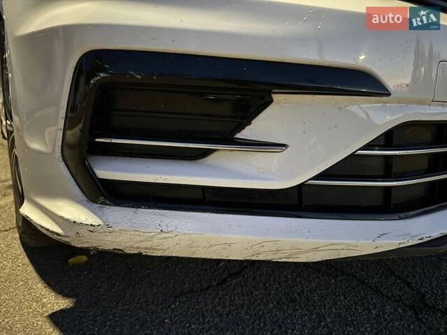 Белый Фольксваген Джетта, объемом двигателя 1.8 л и пробегом 146 тыс. км за 9200 $, фото 14 на Automoto.ua