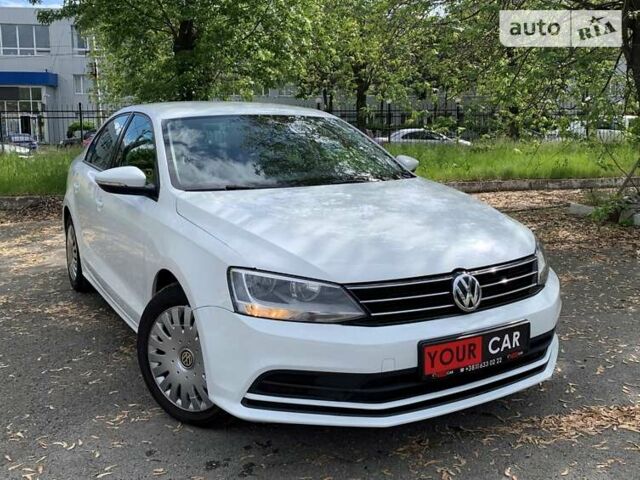 Белый Фольксваген Джетта, объемом двигателя 1.6 л и пробегом 183 тыс. км за 11500 $, фото 9 на Automoto.ua