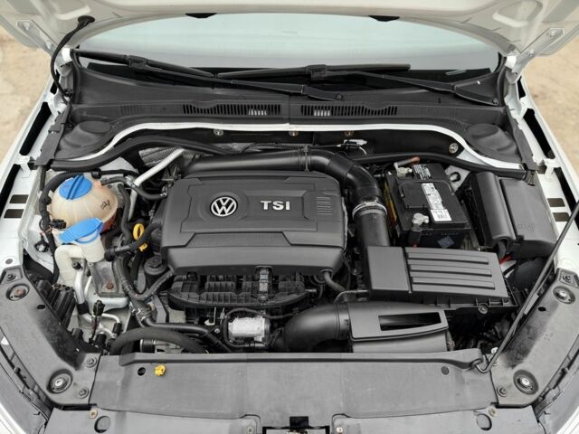 Білий Фольксваген Джетта, об'ємом двигуна 1.8 л та пробігом 184 тис. км за 10700 $, фото 22 на Automoto.ua