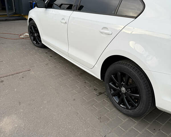 Білий Фольксваген Джетта, об'ємом двигуна 1.4 л та пробігом 115 тис. км за 12300 $, фото 7 на Automoto.ua