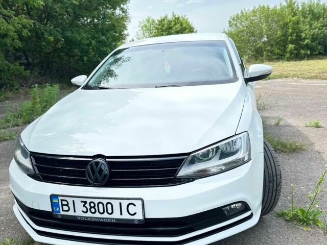 Белый Фольксваген Джетта, объемом двигателя 1.6 л и пробегом 240 тыс. км за 9800 $, фото 3 на Automoto.ua