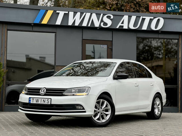 Белый Фольксваген Джетта, объемом двигателя 1.6 л и пробегом 276 тыс. км за 10500 $, фото 12 на Automoto.ua