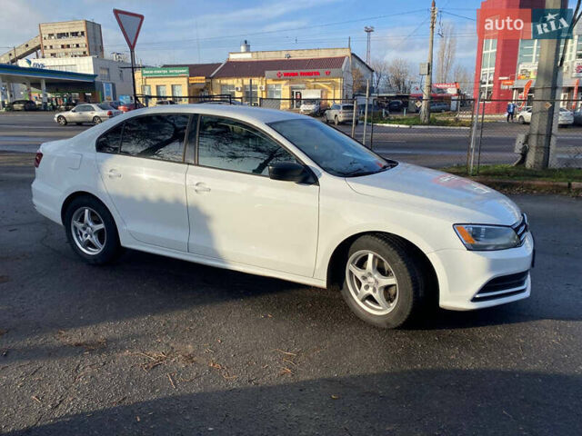 Білий Фольксваген Джетта, об'ємом двигуна 1.4 л та пробігом 140 тис. км за 10899 $, фото 5 на Automoto.ua